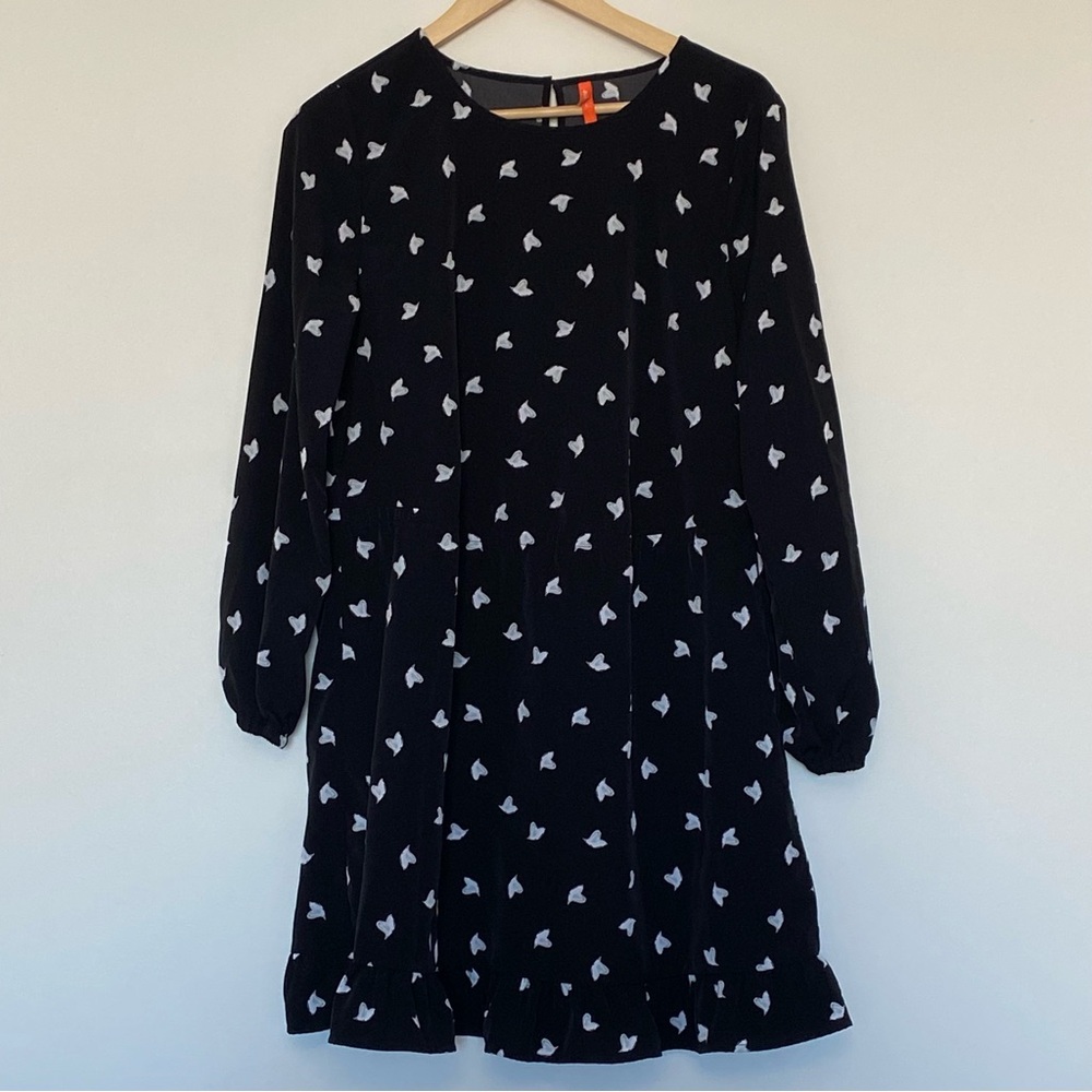 Joe Fresh Women’s Black White Heart Print Dress Size Medium Elastic Waist Casual - Picture 2 of 7